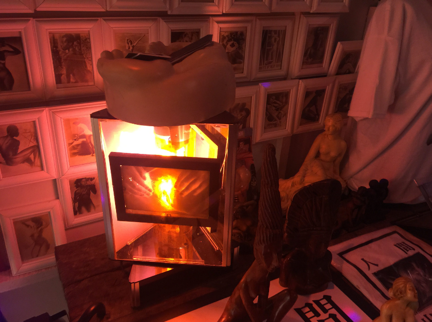 人間出口：性和慾望的詮釋